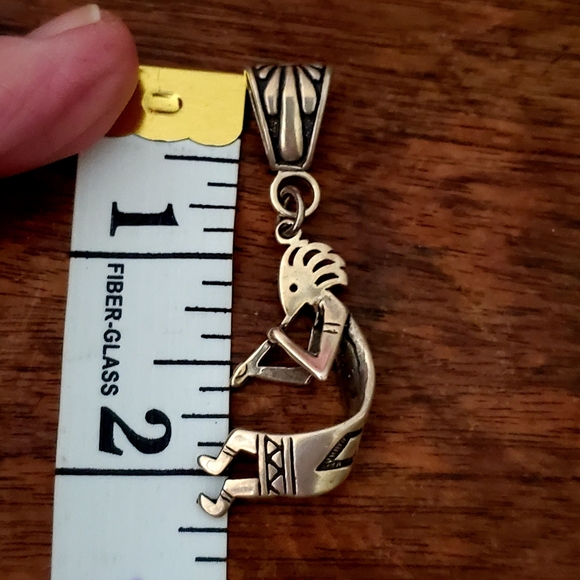 3D Kokopelli Native American pendant - Picture 3 of 8